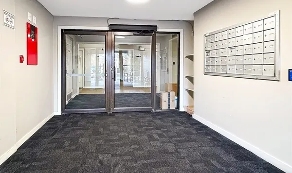 $379,000 | 23 Randolph Place, Unit 204, Northampton, MA 01060