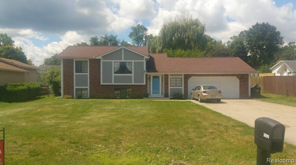3890 Cone Avenue Rochester, MI 48309 - Photo 1 of 36