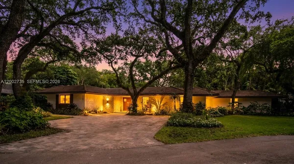 $2,650,000 | 2140 Northeast 190th Terrace, Miami, FL 33179