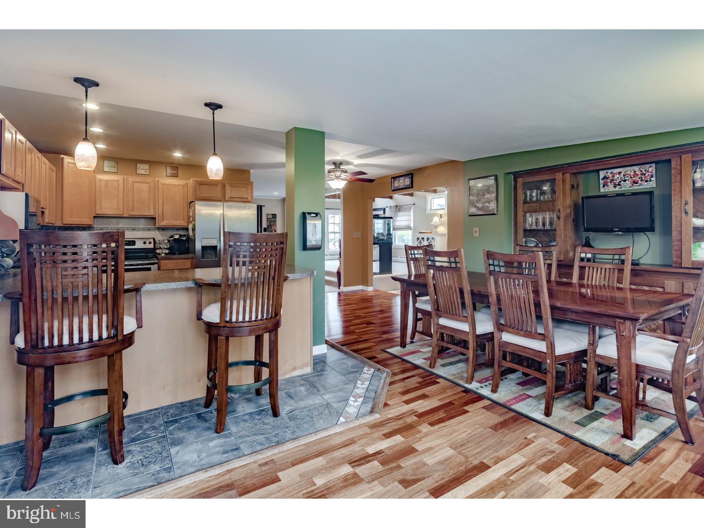 83 Harrow Road Levittown, PA 19056 - Photo 11 of 24 Gallery Image 11