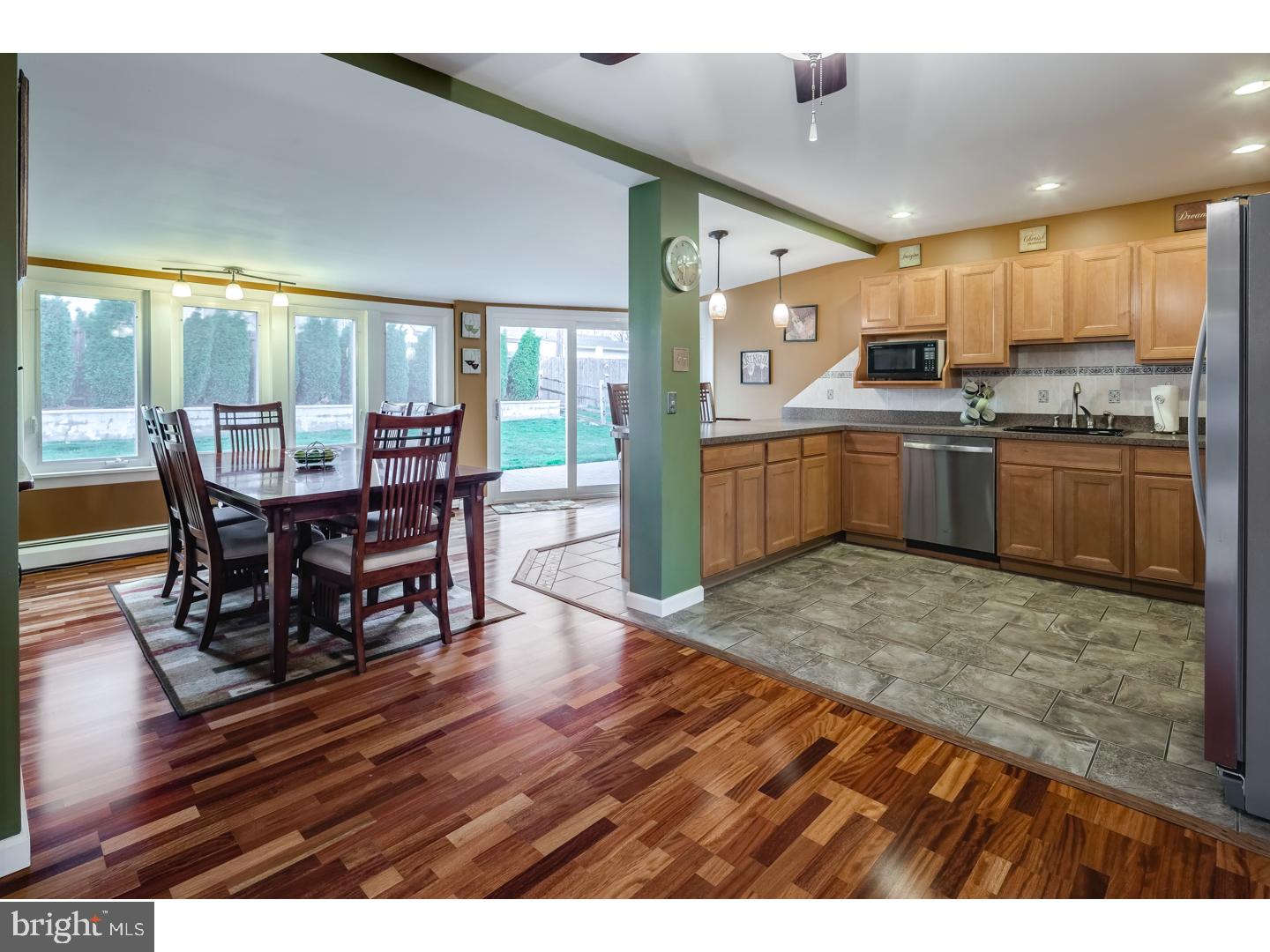 83 Harrow Road Levittown, PA 19056 - Photo 12 of 24 Gallery Image 12