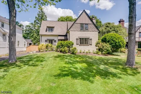$1,598,000 | 30 Glenwood Drive, Short Hills, NJ 07078