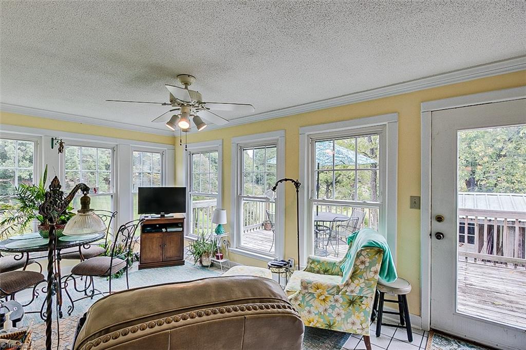 471 Mack Road Asheboro, NC 27205 - Photo 16 of 33 Sunroom