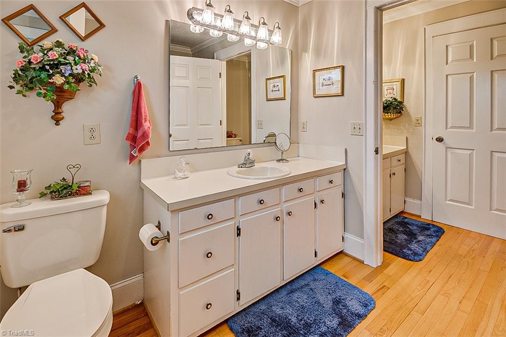 471 Mack Road Asheboro, NC 27205 - Photo 22 of 33 Primary bathroom