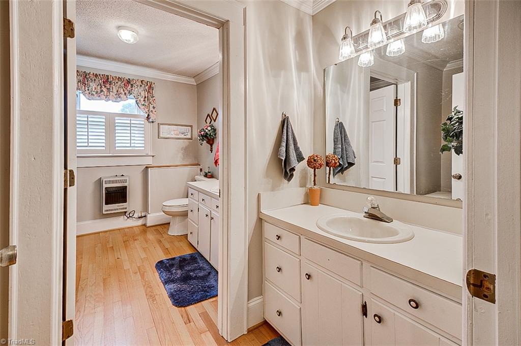 471 Mack Road Asheboro, NC 27205 - Photo 23 of 33 Half bathroom upstairs