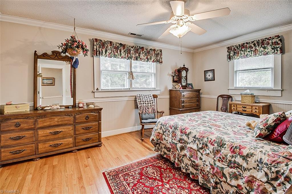 471 Mack Road Asheboro, NC 27205 - Photo 24 of 33 Bedroom #3 with walk-in closet