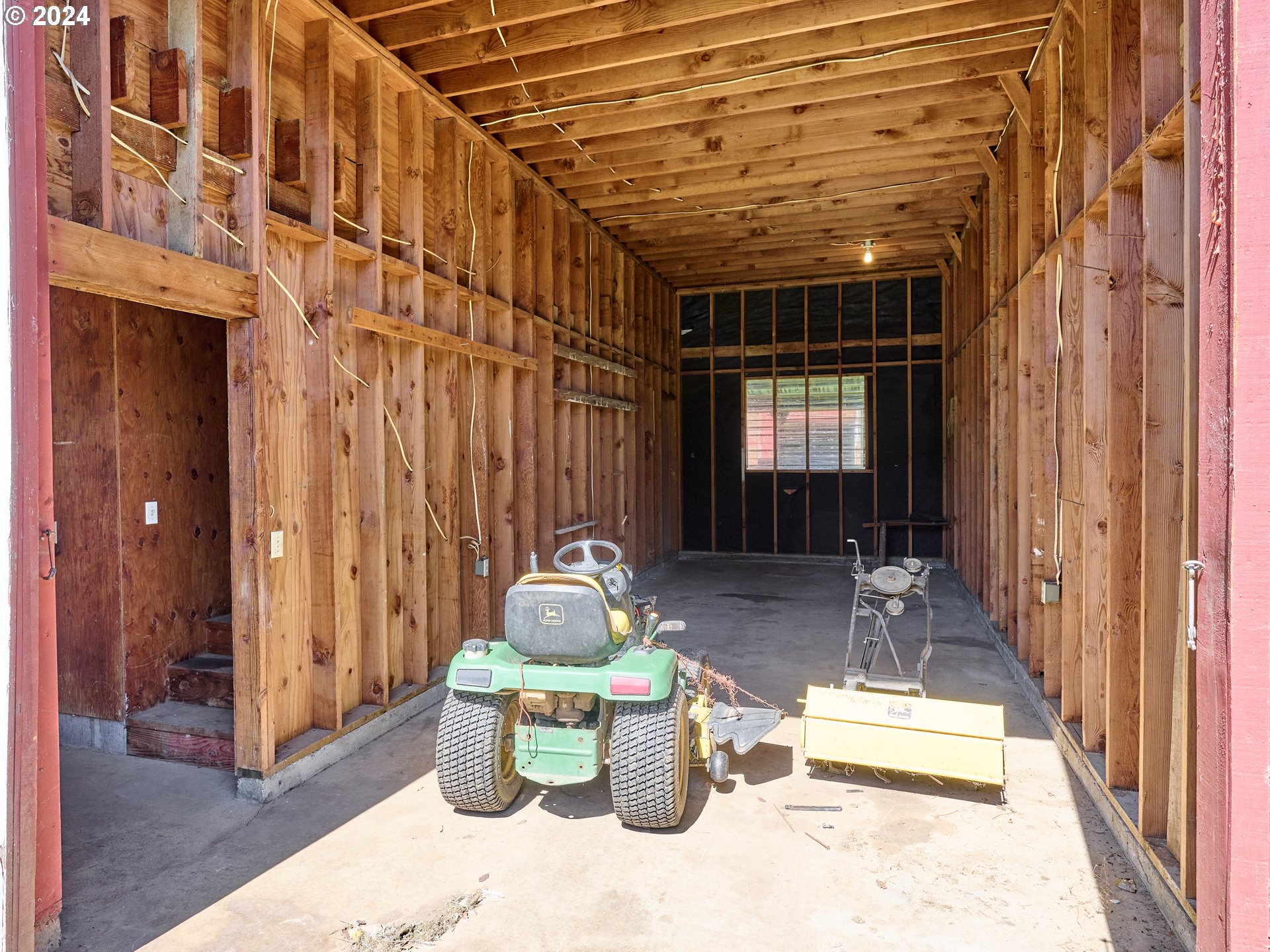 16795 Butteville Road Northeast Woodburn, OR 97071 - Photo 33 of 46 Gallery Image 33