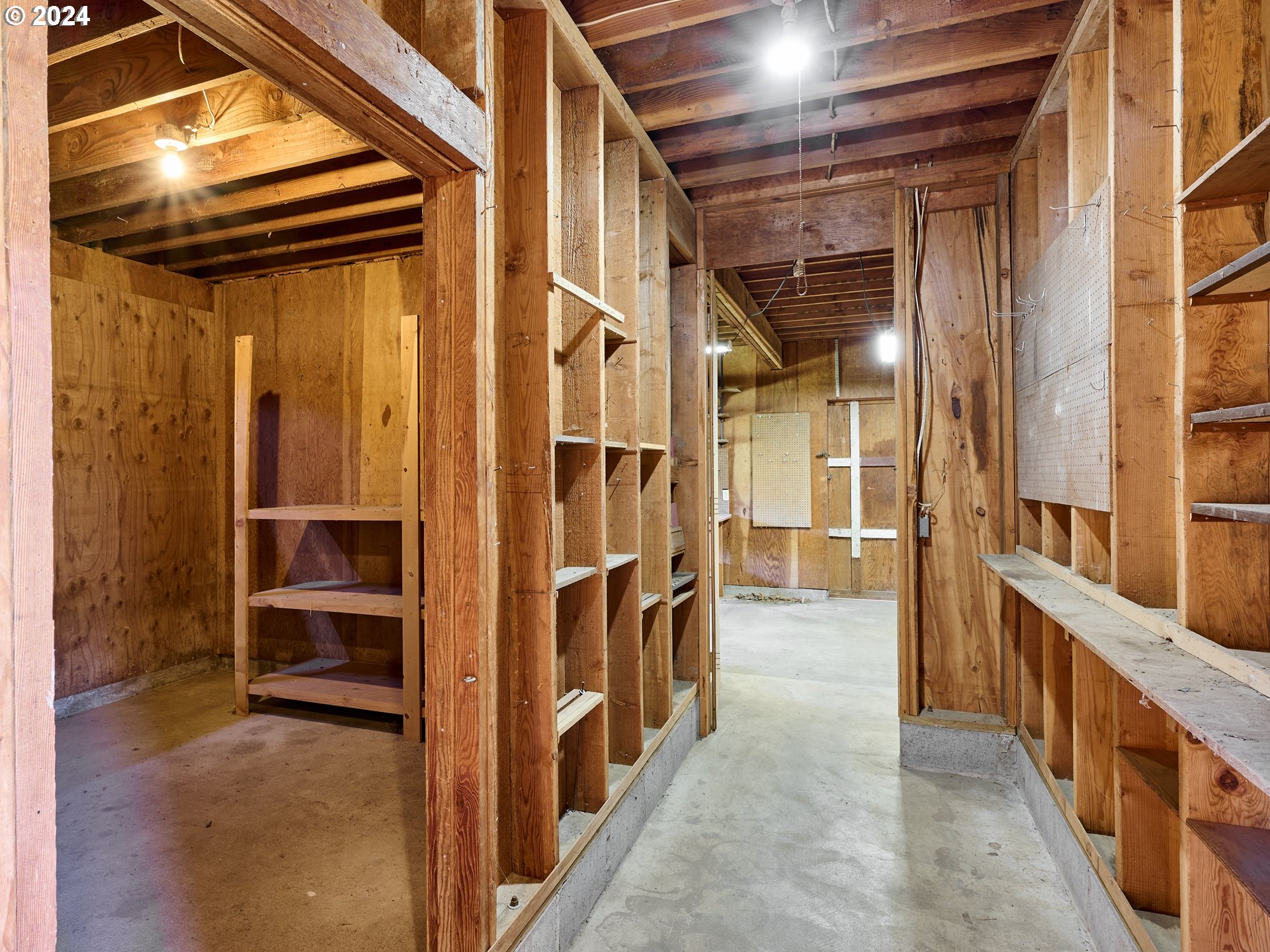16795 Butteville Road Northeast Woodburn, OR 97071 - Photo 35 of 46 Gallery Image 35