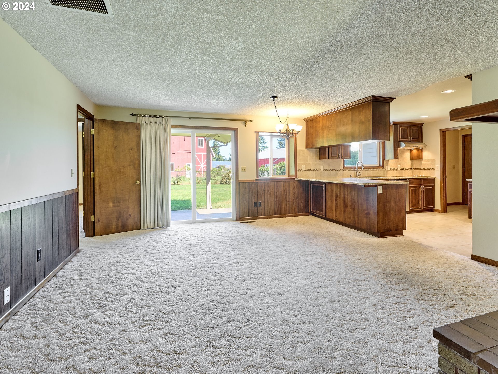 16795 Butteville Road Northeast Woodburn, OR 97071 - Photo 10 of 46 Gallery Image 10