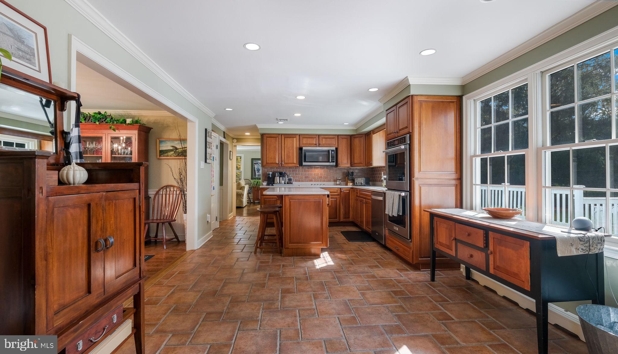 3890 Robin Road Furlong, PA 18925 - Photo 28 of 65 Large Entertaining Kitchen