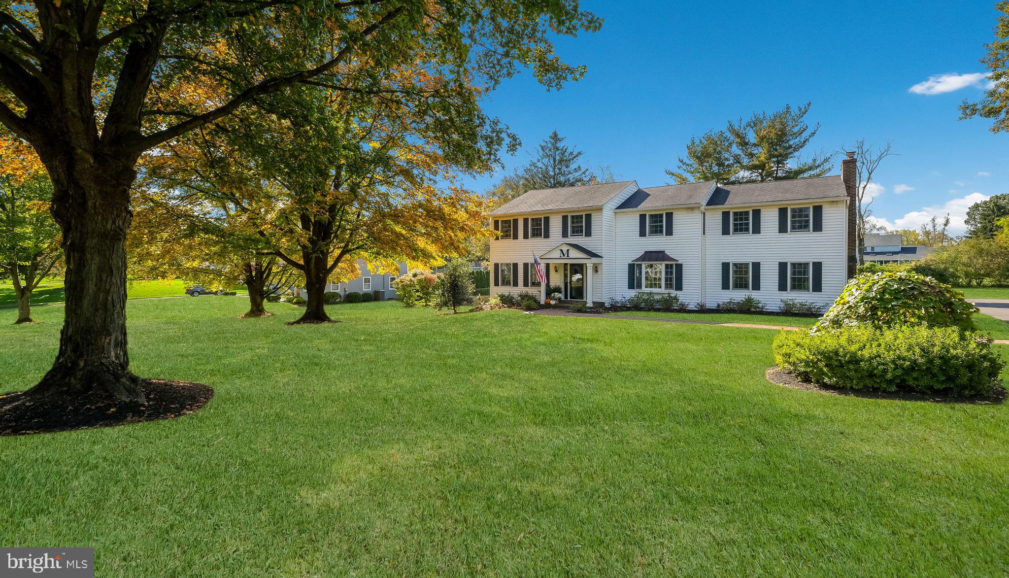 3890 Robin Road Furlong, PA 18925 - Photo 4 of 65 Front View - Beautiful Yard