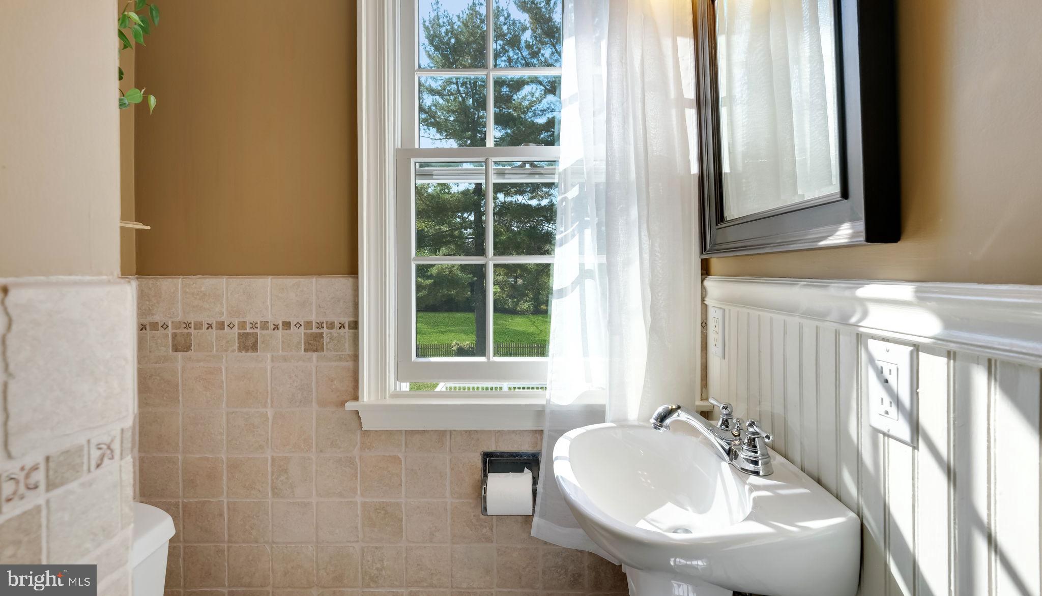 3890 Robin Road Furlong, PA 18925 - Photo 47 of 65 Hall Bath