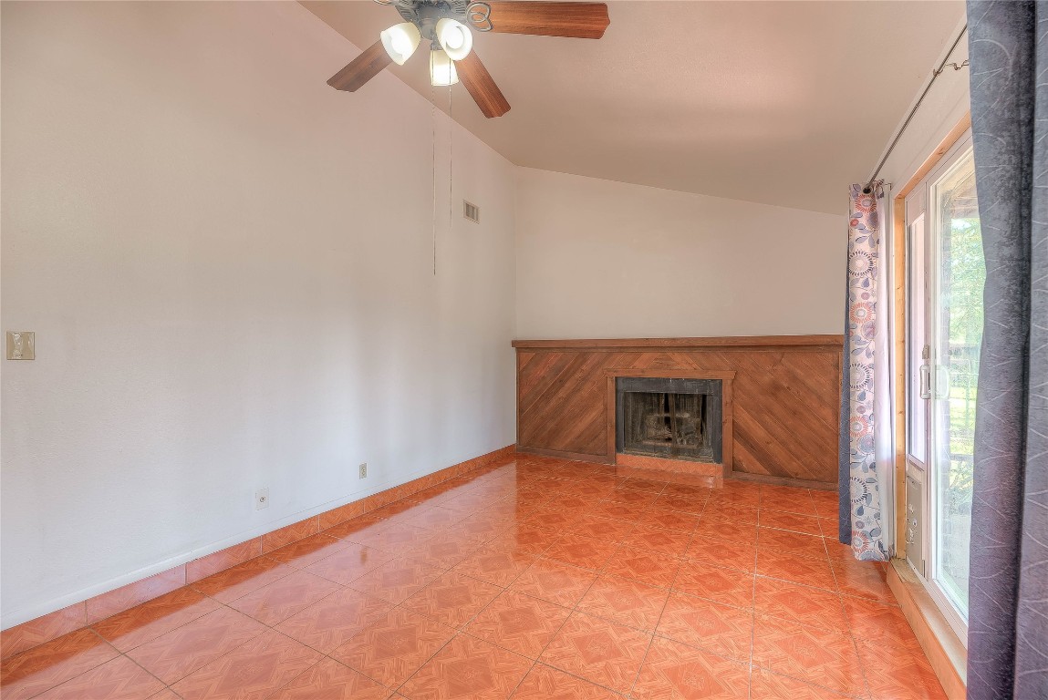 25634 Chestnut Lane Splendora, TX 77372 - Photo 4 of 45 a view of an empty room with a window