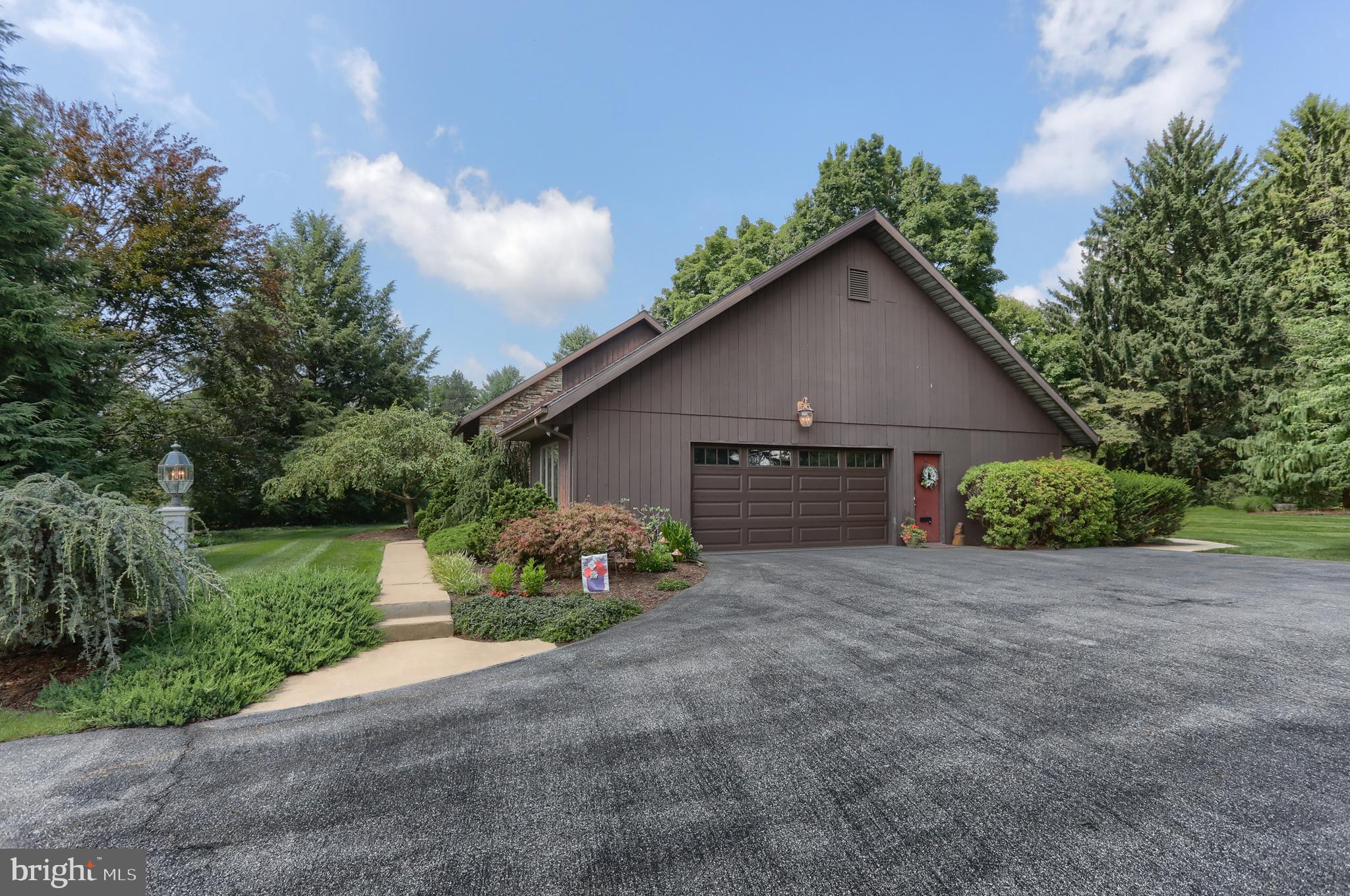 1801 Fieldcrest Road Lebanon, PA 17042 - Photo 52 of 57 2 car garage