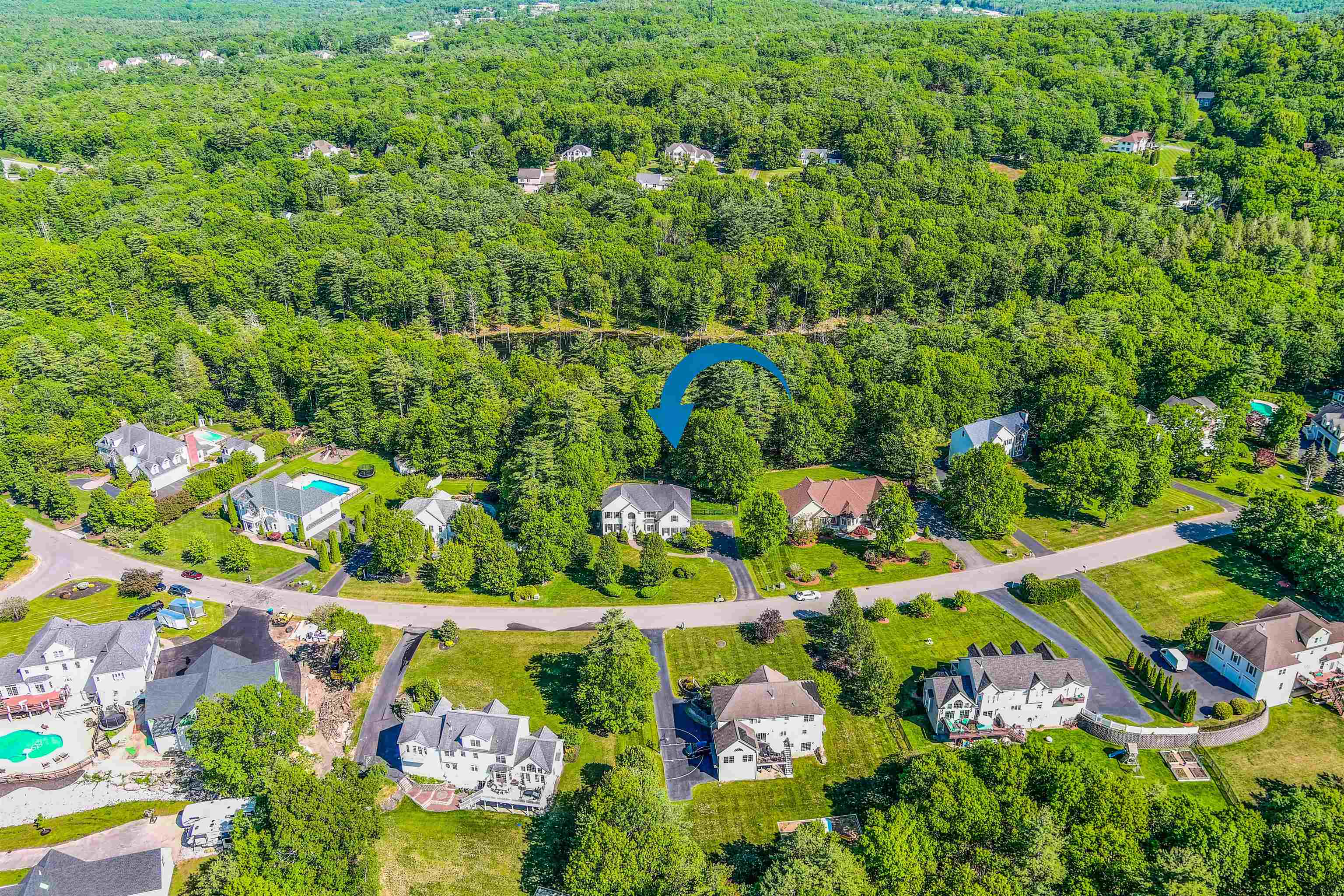 45 Overton Road Windham, NH 03087 - Photo 4 of 40