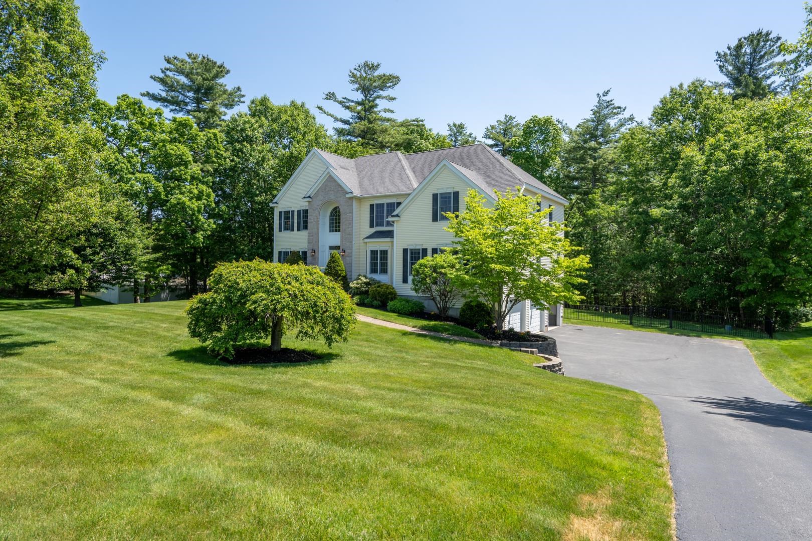 45 Overton Road Windham, NH 03087 - Photo 5 of 40