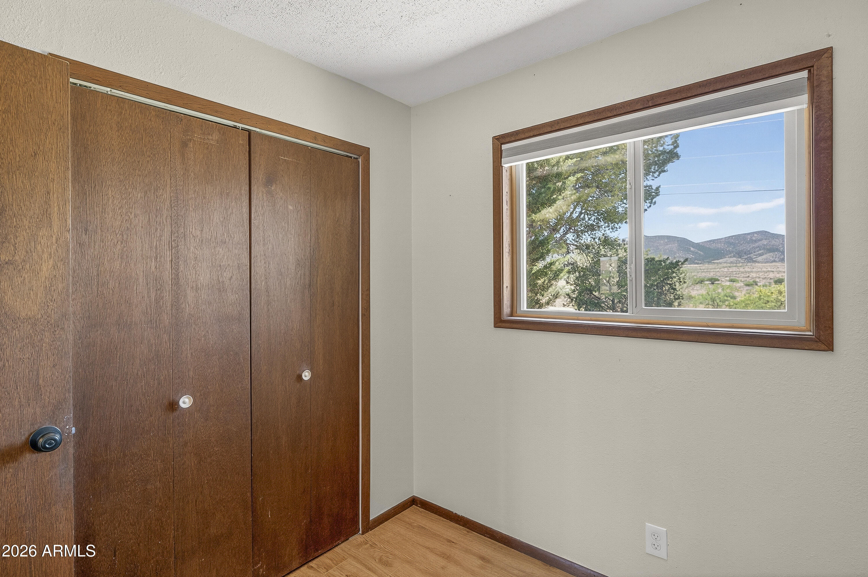 633 Oasis Road Camp Verde, AZ 86322 - Photo 38 of 50 a view of an empty room with a window