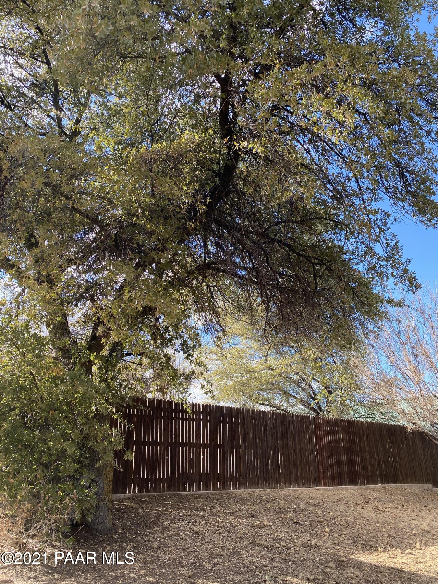 7270 North Race Track Road Prescott, AZ 86305 - Photo 30 of 33 Fence