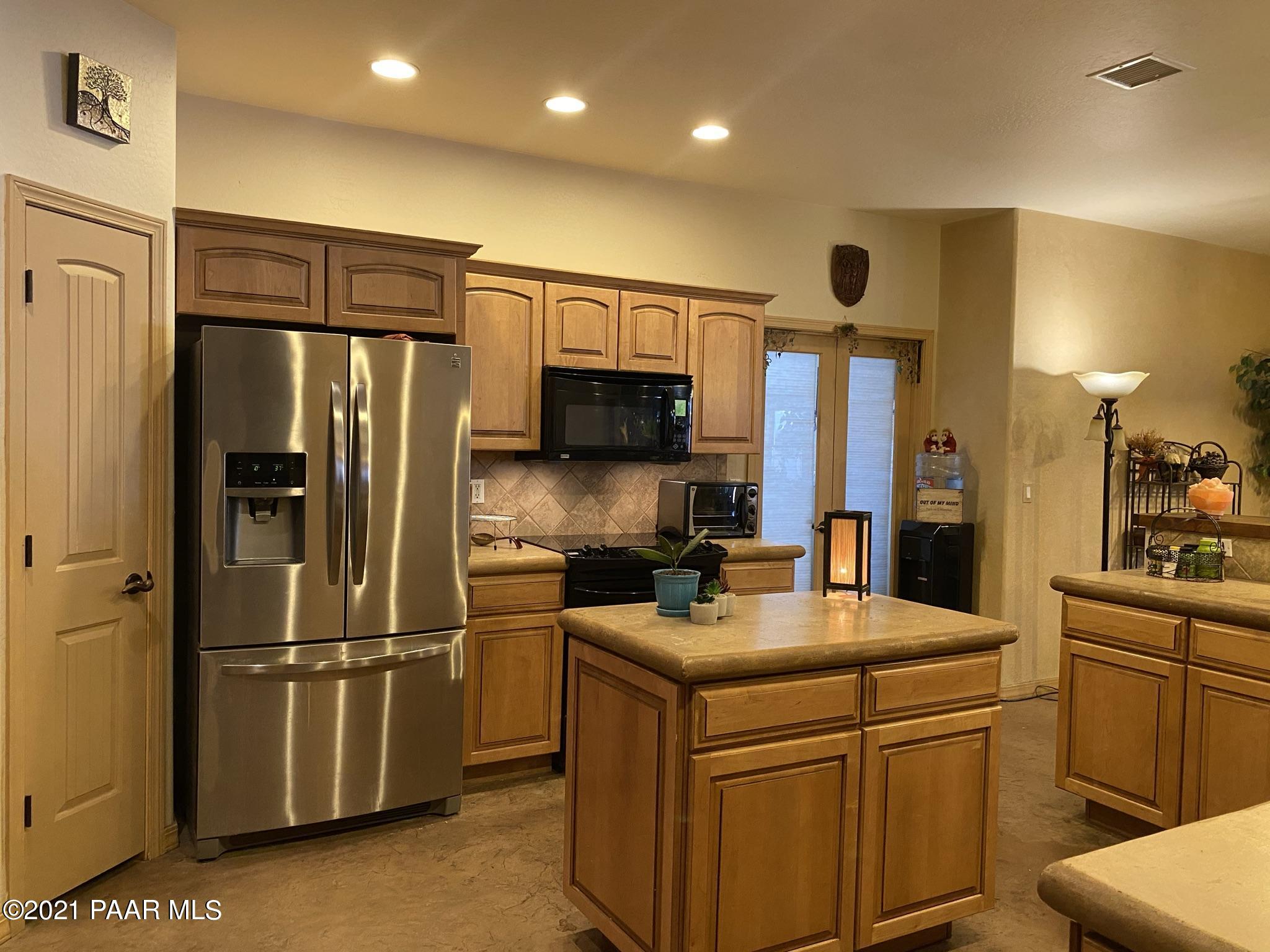 7270 North Race Track Road Prescott, AZ 86305 - Photo 3 of 33 K@G