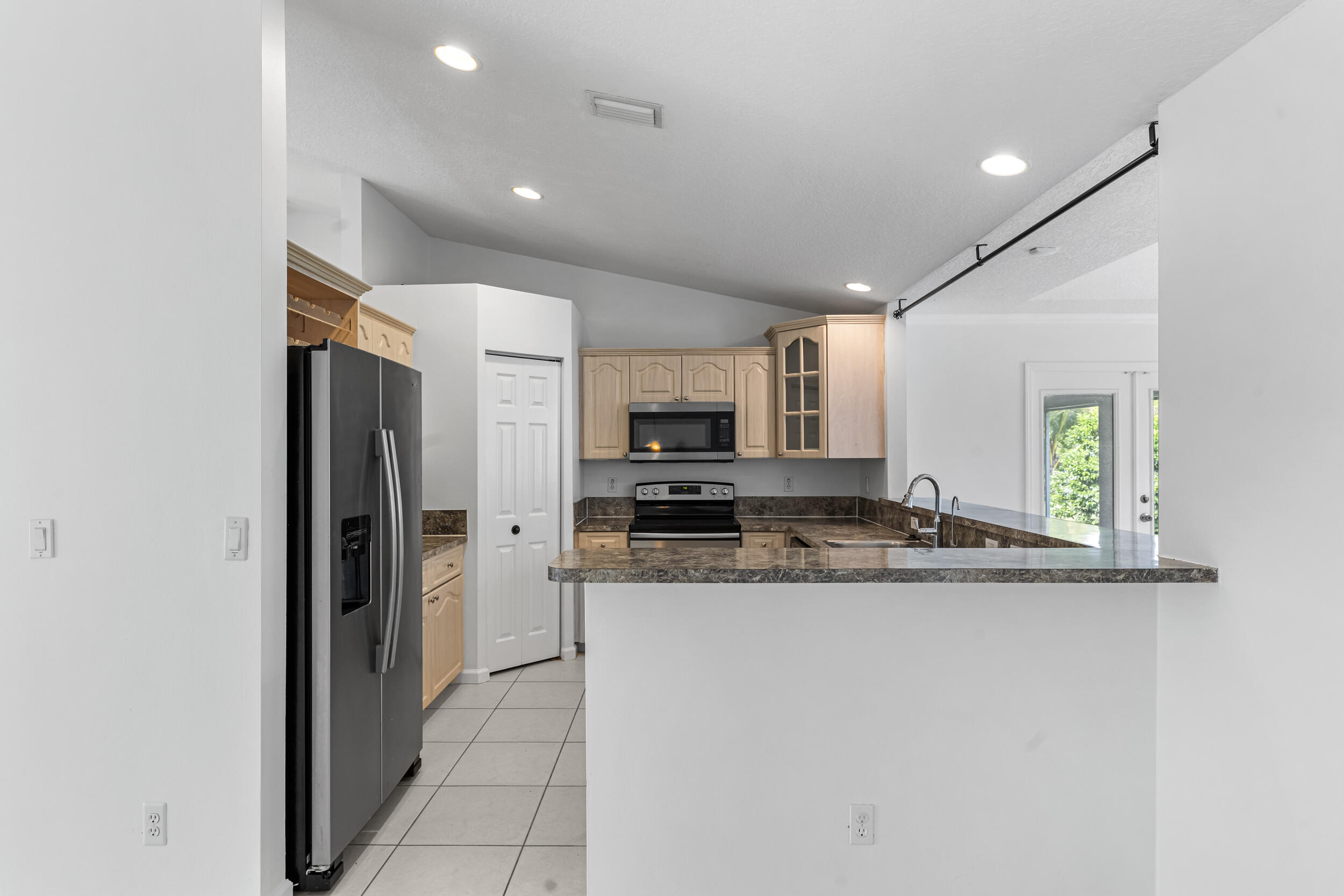 17353 72nd Road North Loxahatchee, FL 33470 - Photo 11 of 35 24_1z3a0036