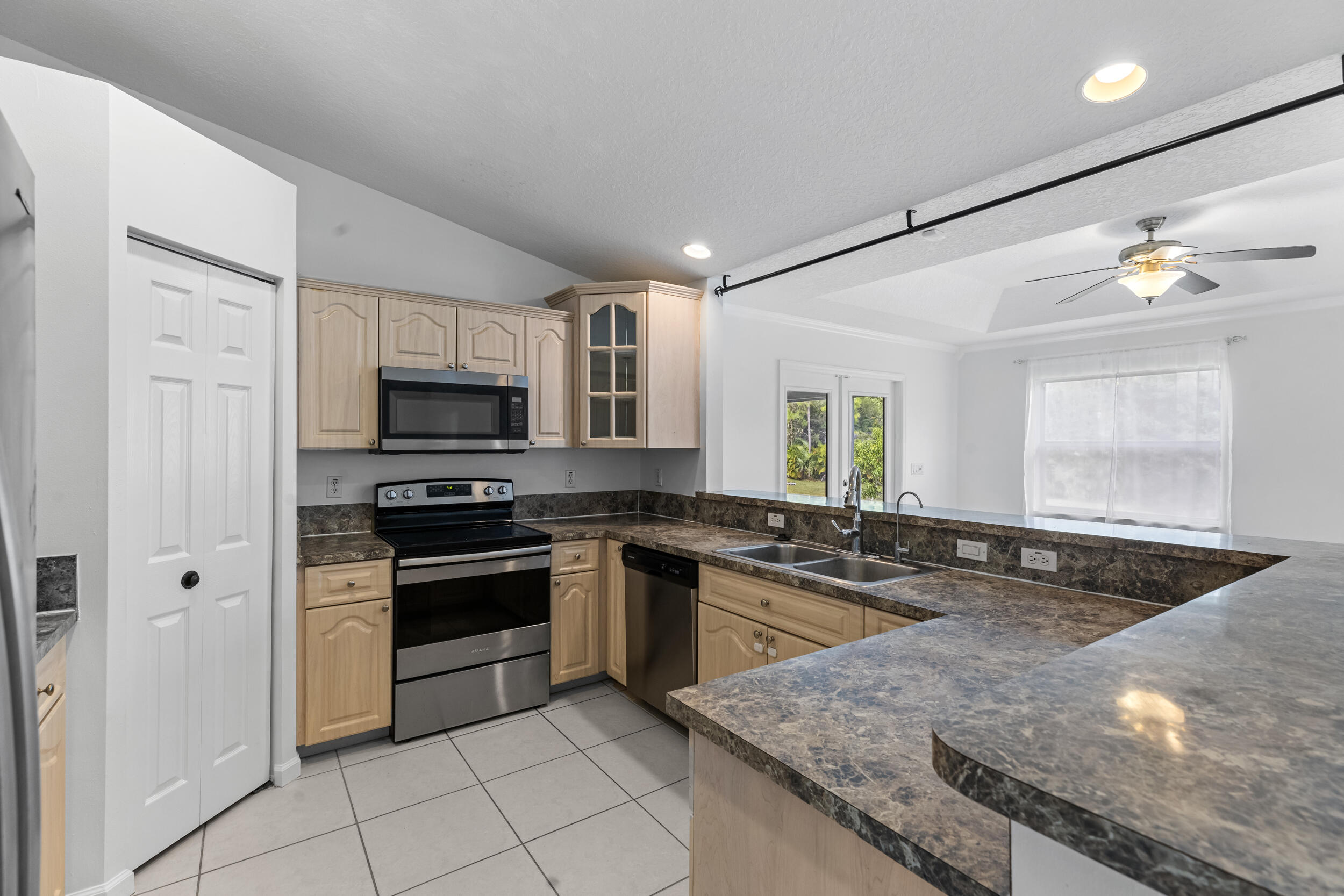 17353 72nd Road North Loxahatchee, FL 33470 - Photo 9 of 35 25_1z3a0041