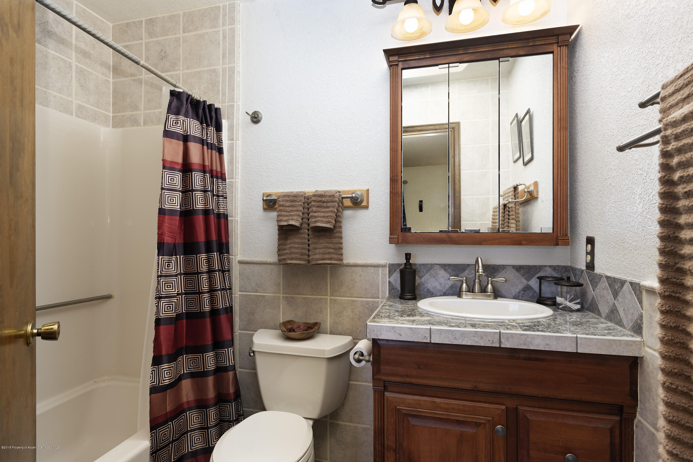1444 Jays Avenue Rifle, CO 81650 - Photo 10 of 17 master bath