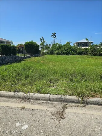 $222,000 | 2823 Cussell Drive, St. James City, FL 33956