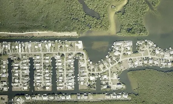 $222,000 | 2823 Cussell Drive, St. James City, FL 33956