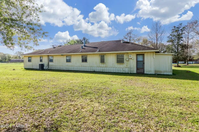 $141,900 | 3101 Donna Road, Abbeville, LA 70510