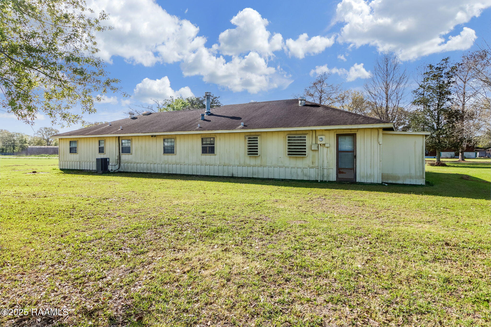 3101 Donna Road Abbeville, LA 70510 - Photo 16 of 18 16-web-or-mls-3101 Donna Rd-15