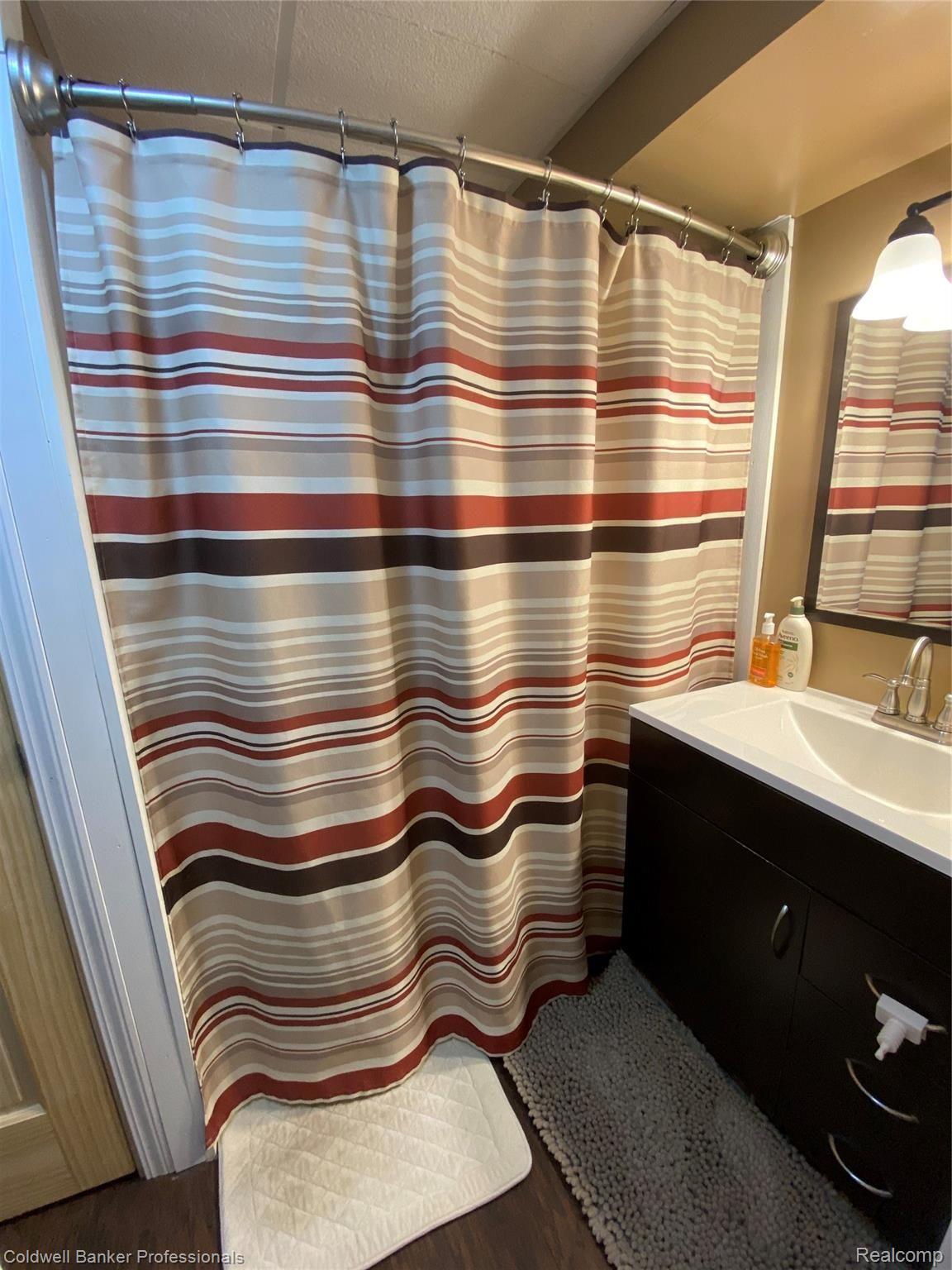 2533 Fish Lake Road Lapeer, MI 48446 - Photo 28 of 36 0D59131A-4554-4523-B9A5-06FC655F47D9.jpeg