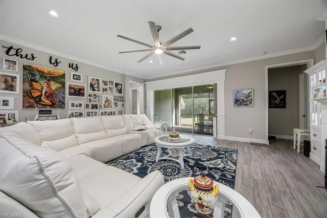 $920,000 | 3845 Helmsman Drive, Naples, FL 34120