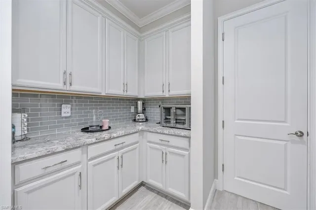 $920,000 | 3845 Helmsman Drive, Naples, FL 34120