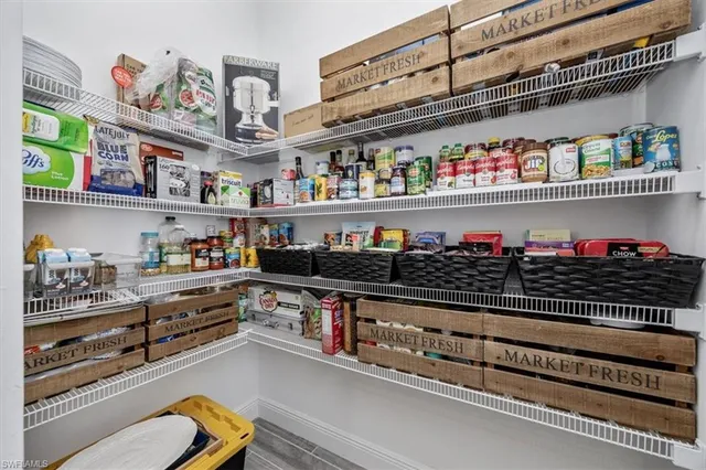 $920,000 | 3845 Helmsman Drive, Naples, FL 34120