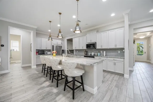 $920,000 | 3845 Helmsman Drive, Naples, FL 34120