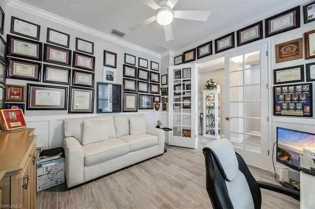 $920,000 | 3845 Helmsman Drive, Naples, FL 34120