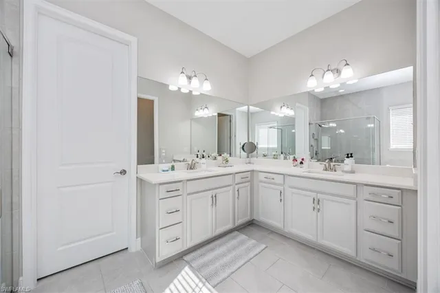 $920,000 | 3845 Helmsman Drive, Naples, FL 34120