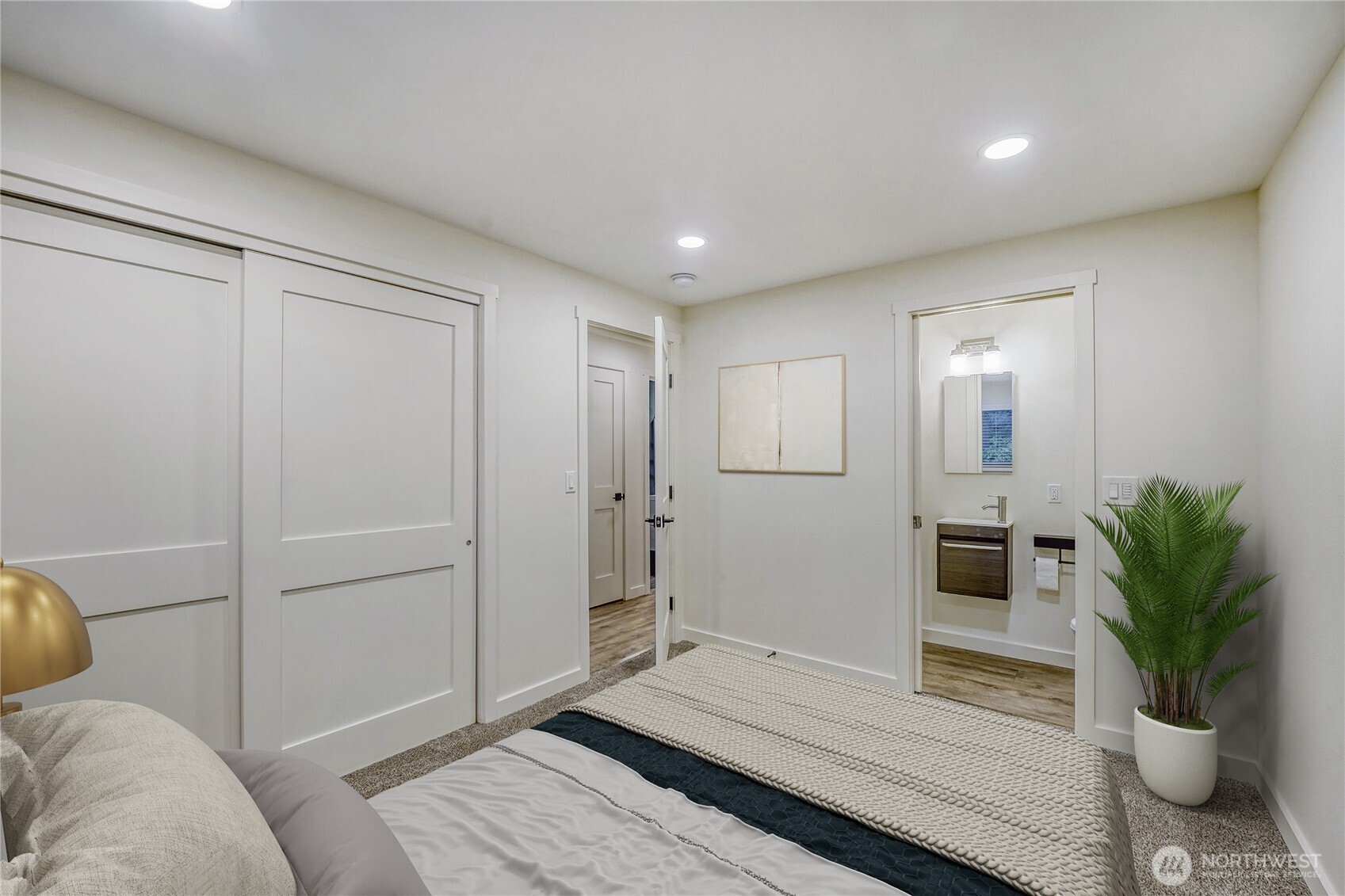 9632 South 216th Street Kent, WA 98031 - Photo 17 of 31