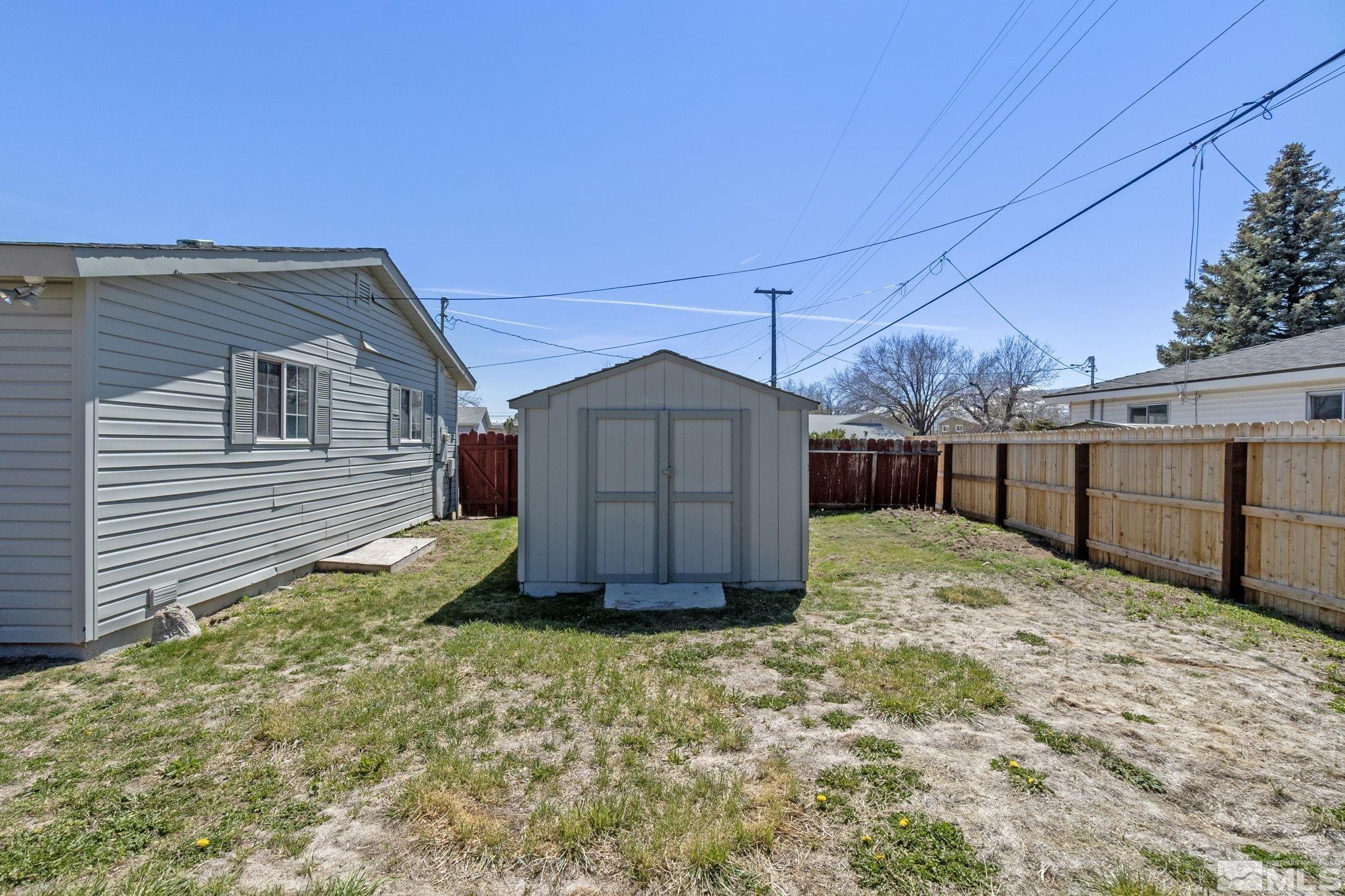 1685 Clemson Road Reno, NV 89502 - Photo 28 of 32 a view of a backyard