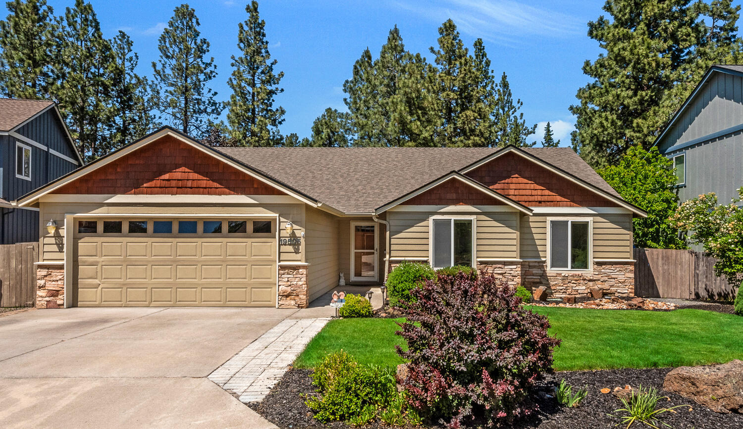 19505 Fishhawk Loop Bend, OR 97702 - Photo 1 of 26 19505 Fishhawk Loop
