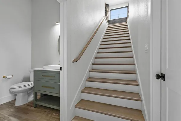 $2,000,500 | 411 Kerfoot Drive, Gunter, TX 75058