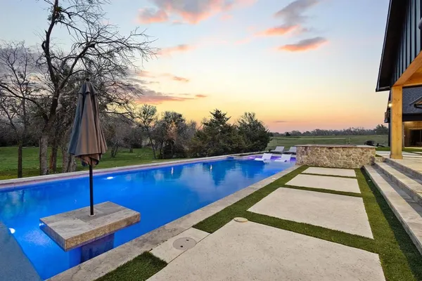 $2,000,500 | 411 Kerfoot Drive, Gunter, TX 75058