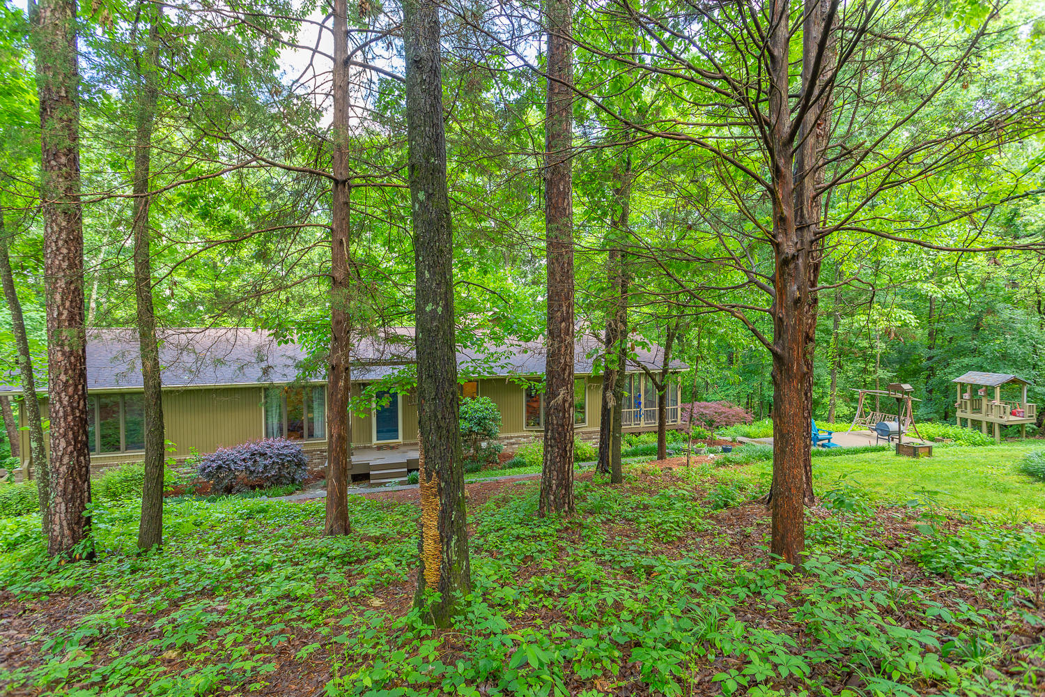69 Ridgeway Circle Ringgold, GA 30736 - Photo 10 of 69 69 Ridgeway HD -18