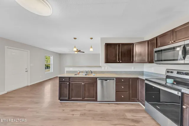 $264,900 | 2116 Mississippi Avenue, Knoxville, TN 37921