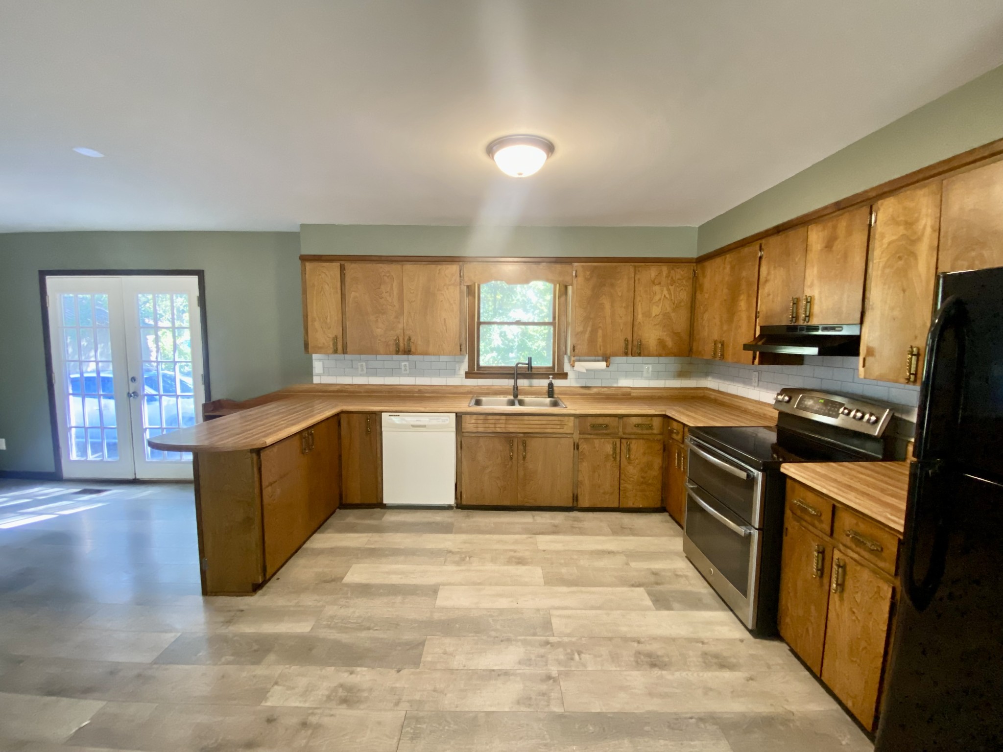 611 Thacker Road Manchester, TN 37355 - Photo 9 of 24 Gallery Image 9