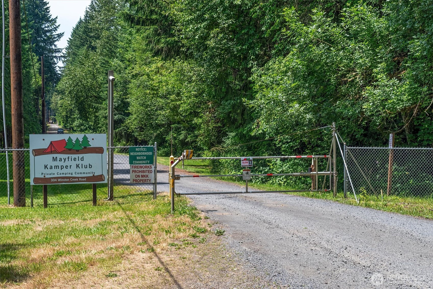 304 Winston Creek Road, Unit B10L3 Mossyrock, WA 98564 - Photo 28 of 30 a view of park with a bench