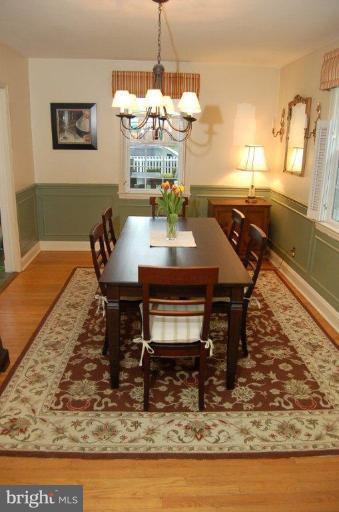 315 Overbrook Road Baltimore, MD 21212 - Photo 3 of 18 Dining Room