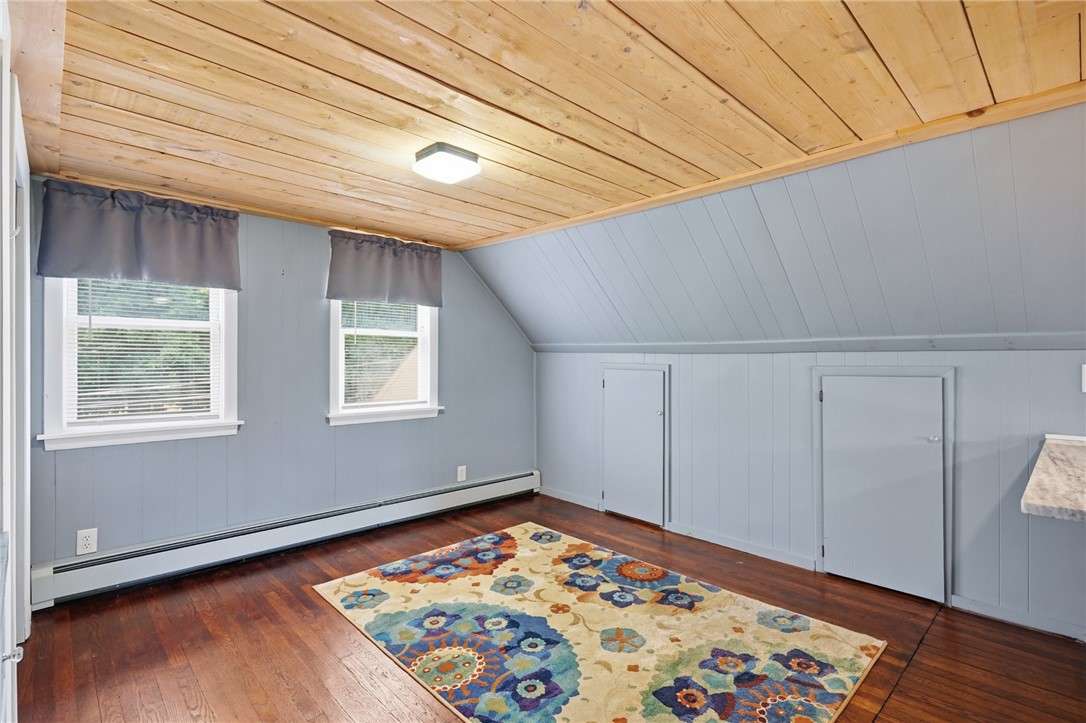 158 Ten Rod Road Exeter, RI 02822 - Photo 28 of 47 Upper level living/bedroom