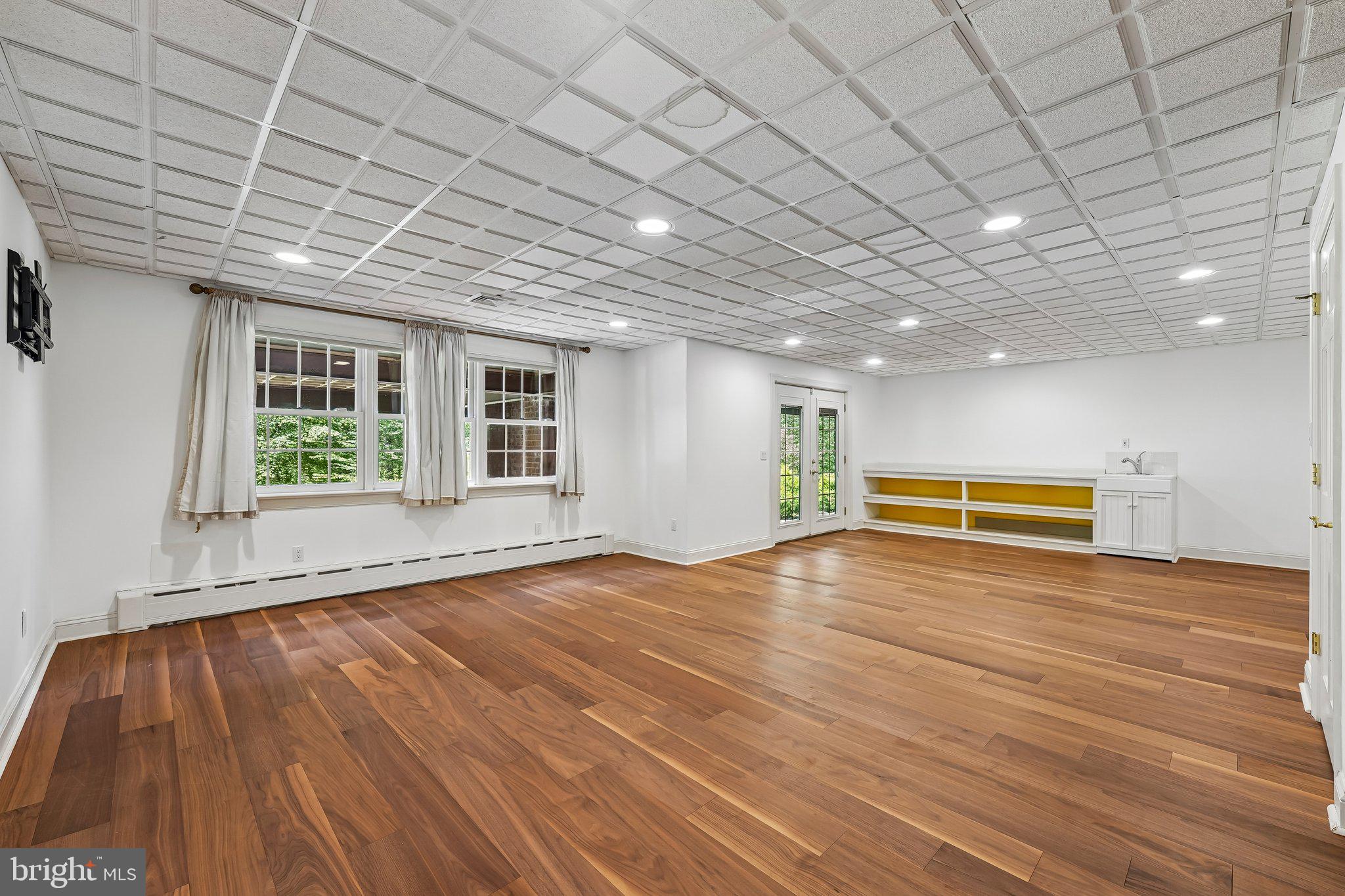 15 Old Covered Bridge Road Newtown Square, PA 19073 - Photo 57 of 71 Finished lower level/In-law suite