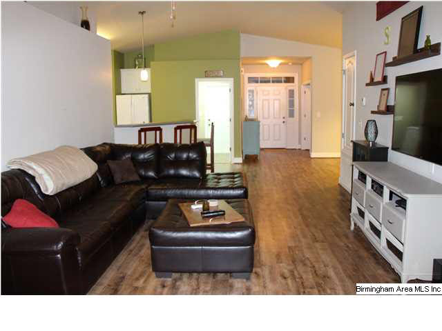 100 Ivy Trace Calera, AL 35040 - Photo 2 of 26